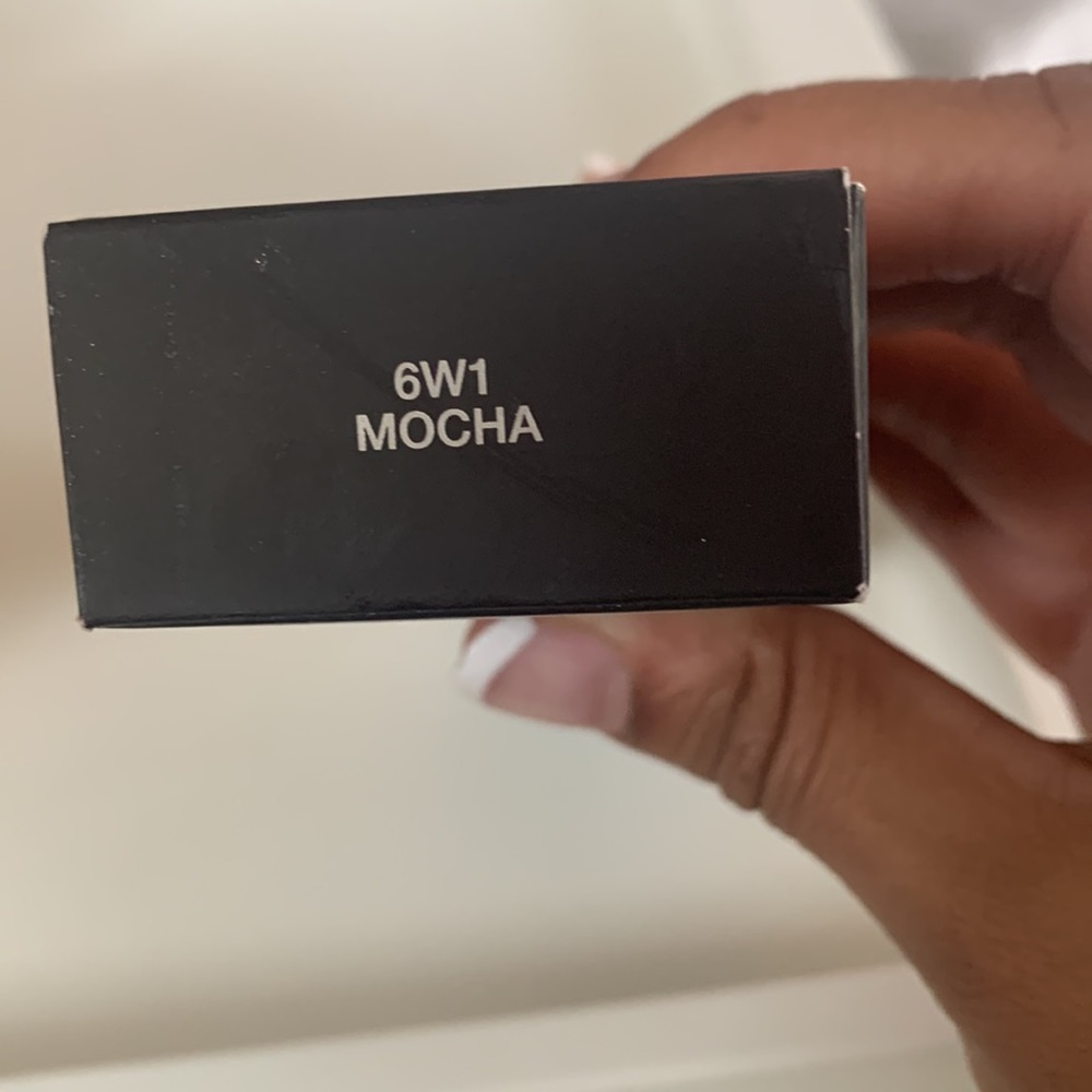 LAura mercier tan tinted moisturizer spf 20 sunscreen makeup everyday nwt mocha - Picture 3 of 3